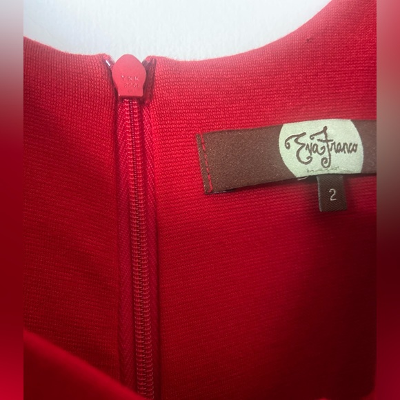 Asymmetrical Red top - Picture 5 of 6